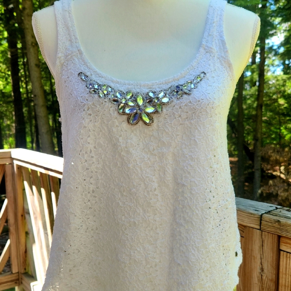 Abercrombie & Fitch White Embellished Eyelet Lace Coastal Cowgirl Boho Tank Top